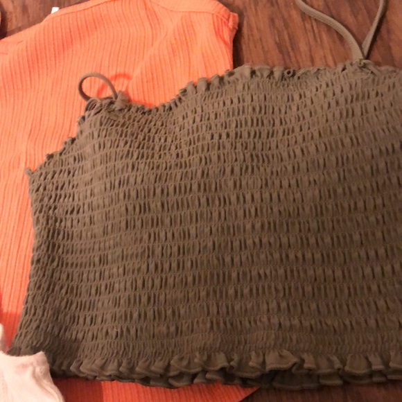 Bundle of 5 girls tanks, most XL incl volcom, Abercrombie, old navy - Picture 4 of 17